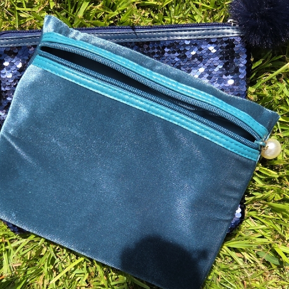 Ulta Sequin and Velvet Pouch Set - Picture 11 of 11